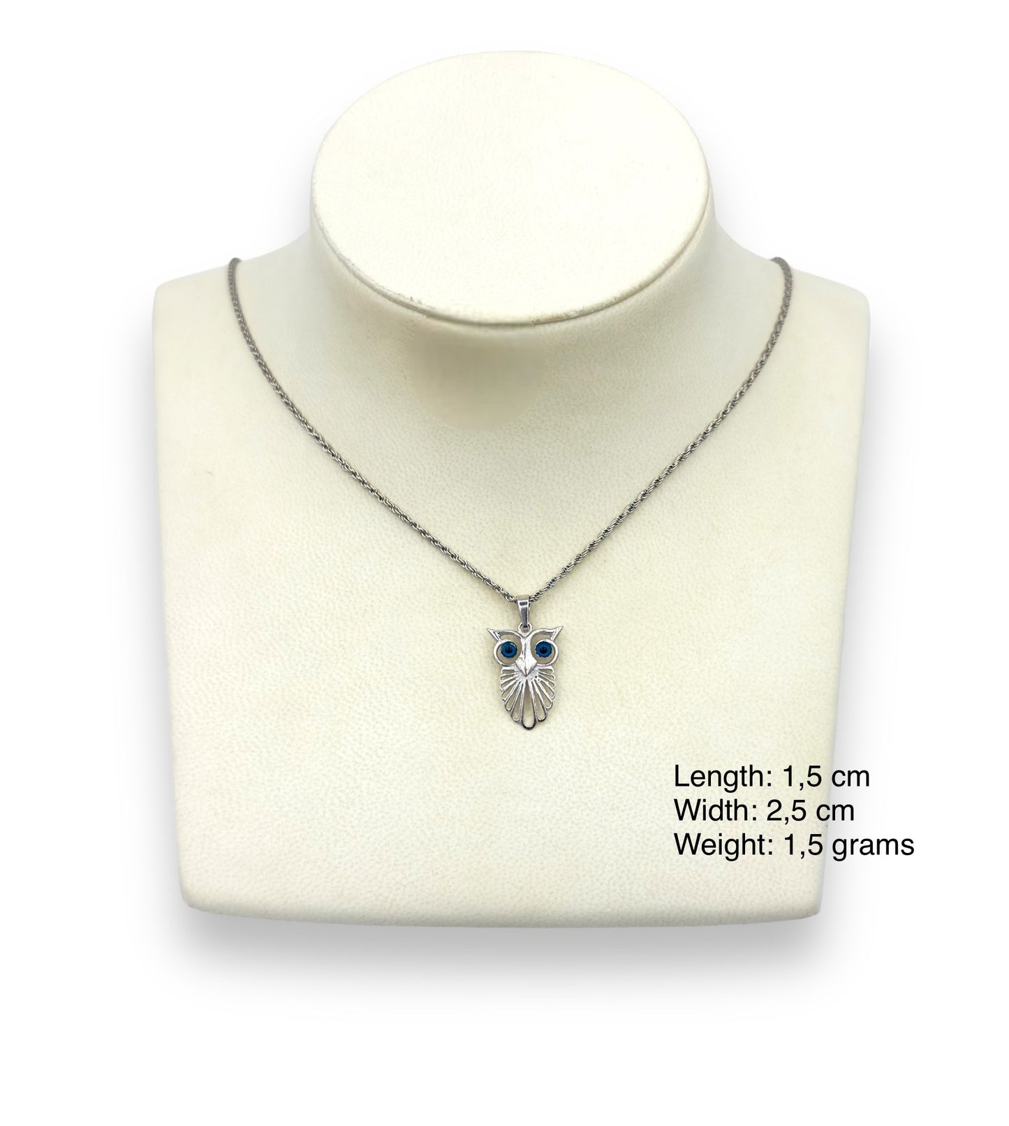 Silver Owl design pendant with synthetic stones
