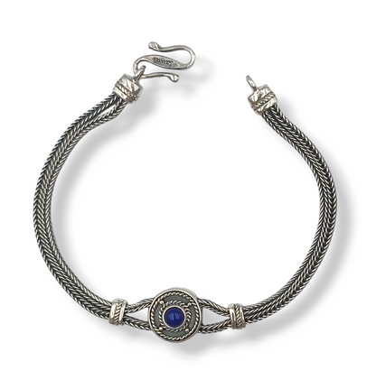 Silver byzantine style bracelet with Lapis Lazuli stone