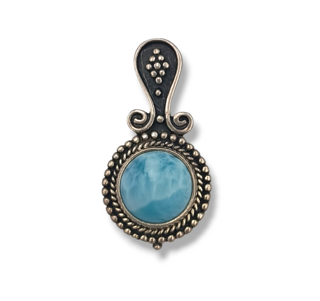 Silver Byzantine style pendant with Larimar stone