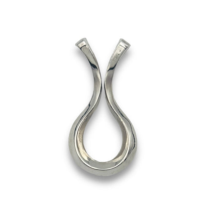 Silver minimal pendant