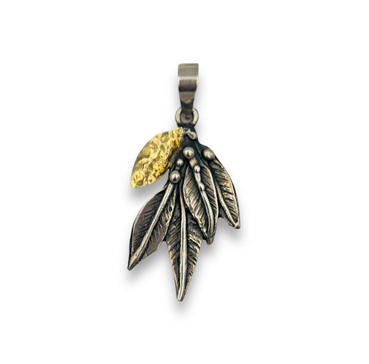 Silver two-toned olive leaves pendant