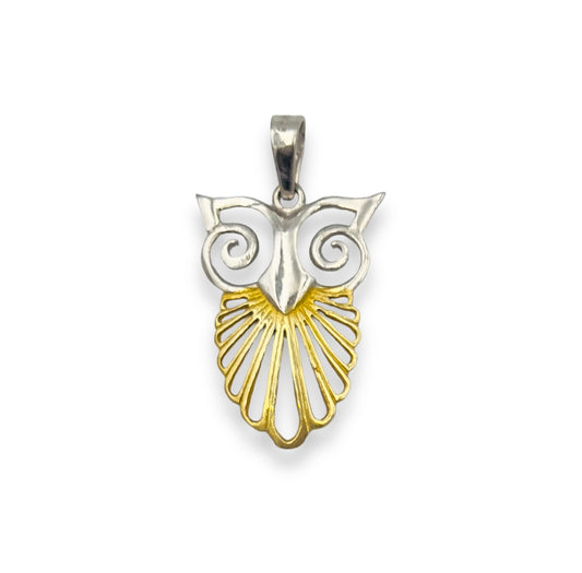 Silver two-toned Owl design pendant