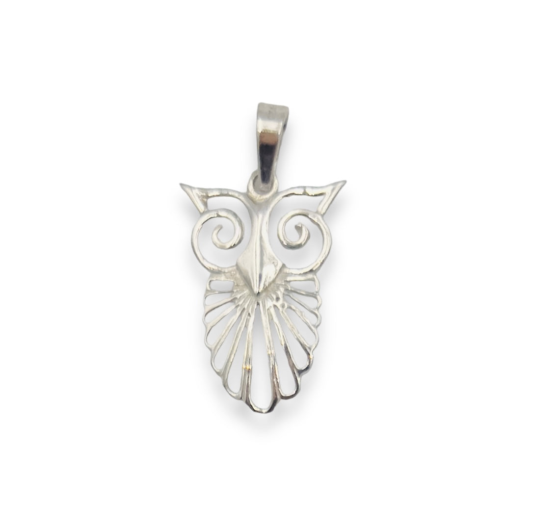 Silver Owl design pendant